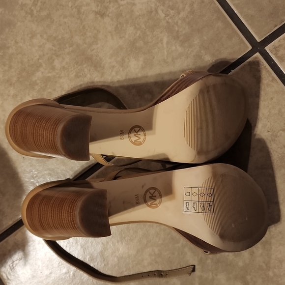 Michael Kors Shoes - Picture 3 of 3